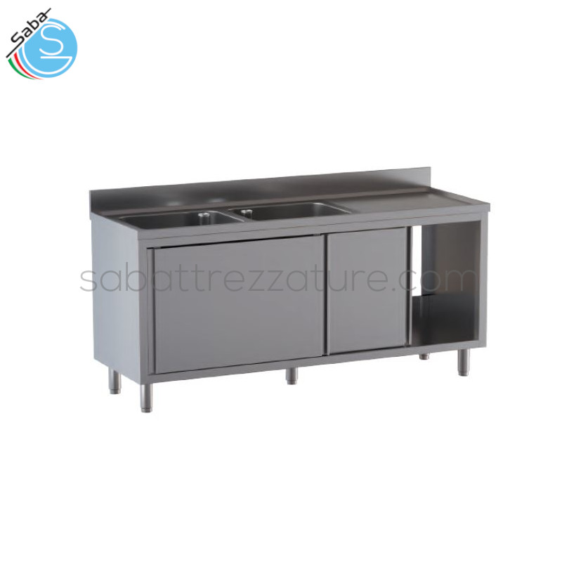 OFFERTA: Lavello armadiato con porte scorrevoli, con n.2 vasche a sinistra e n.1 gocciolatoio a destra - Top (piano di lavoro) con alzatina posteriore - Dimensioni esterne: cm 160x70x85H - Dimensioni vasche: cm 50x50x30H (cadauna) - Peso netto: kg 76