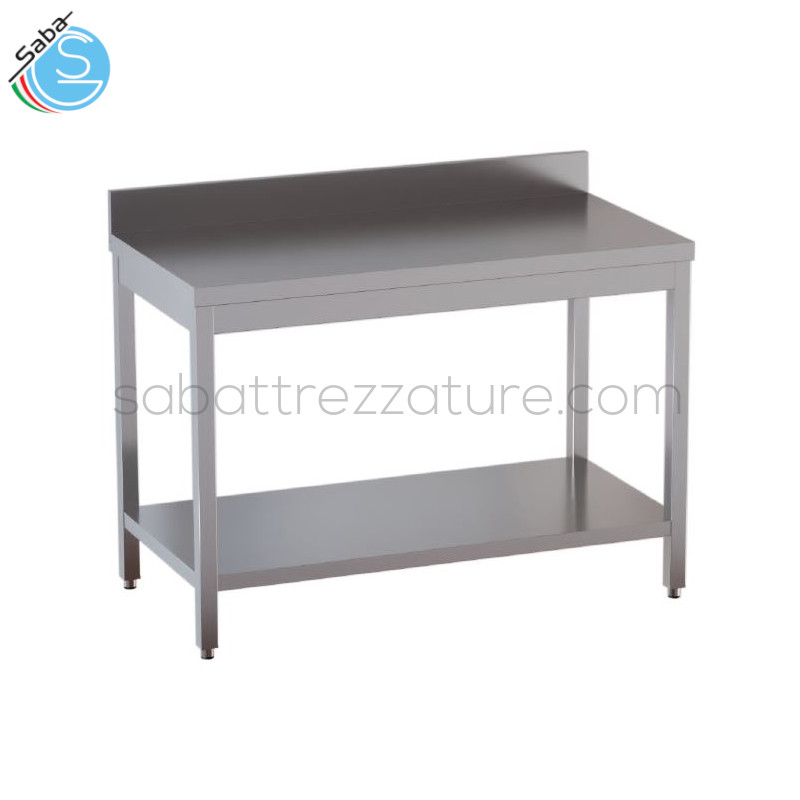 OFFERTA: Tavolo aperto in acciaio inox AISI 304 su gambe in tubo quadro (con piedini incassati con altezza regolabile) con un ripiano inferiore e top con alzatina posteriore - Dimensioni esterne: 60x70x85h cm - Peso: kg 21